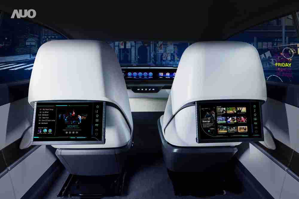 彩神vll新一代Smart Cockpit 2024，，，，以Micro LED先进显示技术优势，，，创建〝可卷式后座娱乐显示器〞，，仅在互动时才显示出所需画面及信息，，扩充更丰富的娱乐和交互信息服务，，获国际奖项荣耀